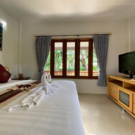 Yuwadee Resort Chalong Exterior foto