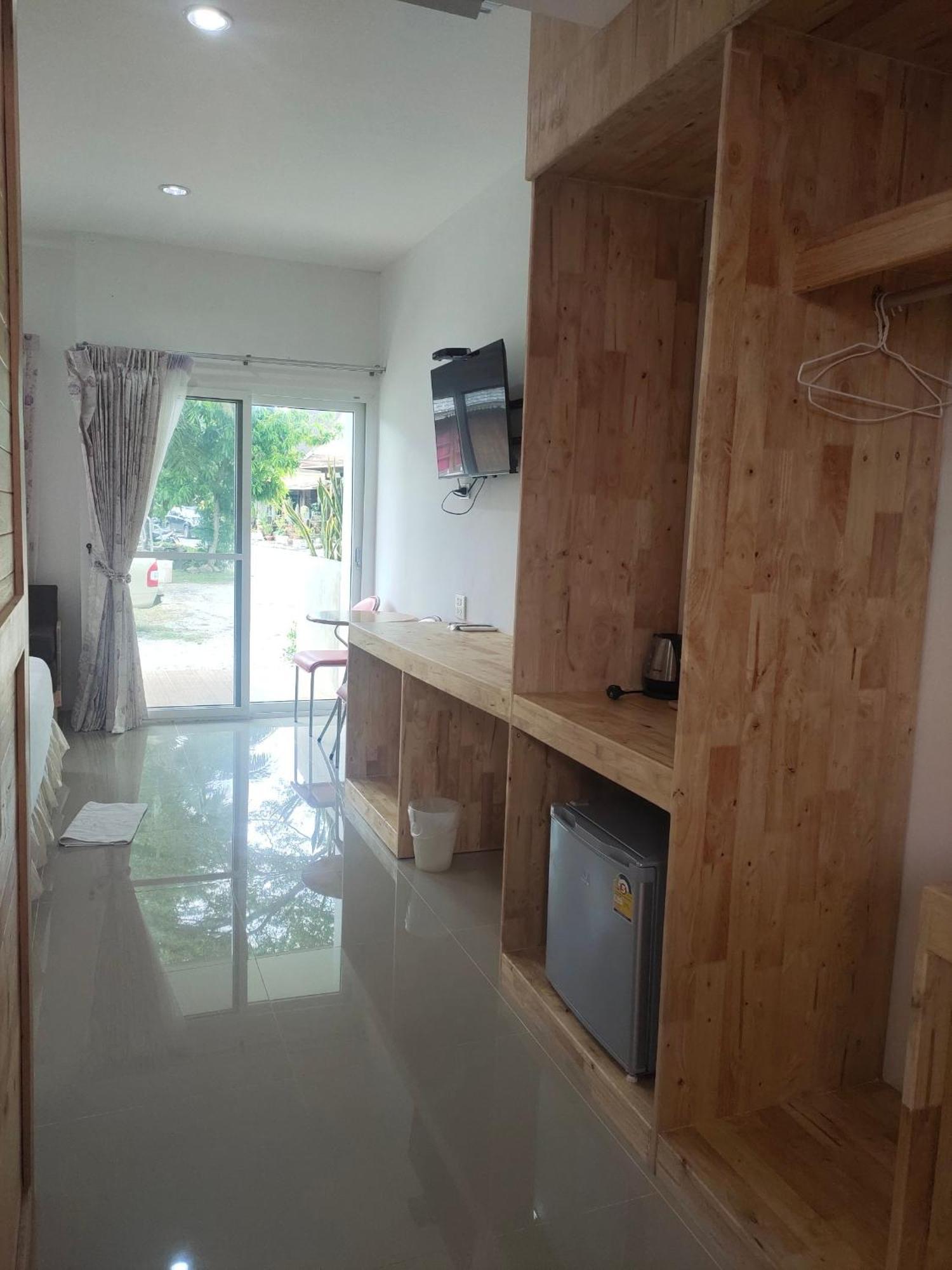 Yuwadee Resort Chalong Exterior foto